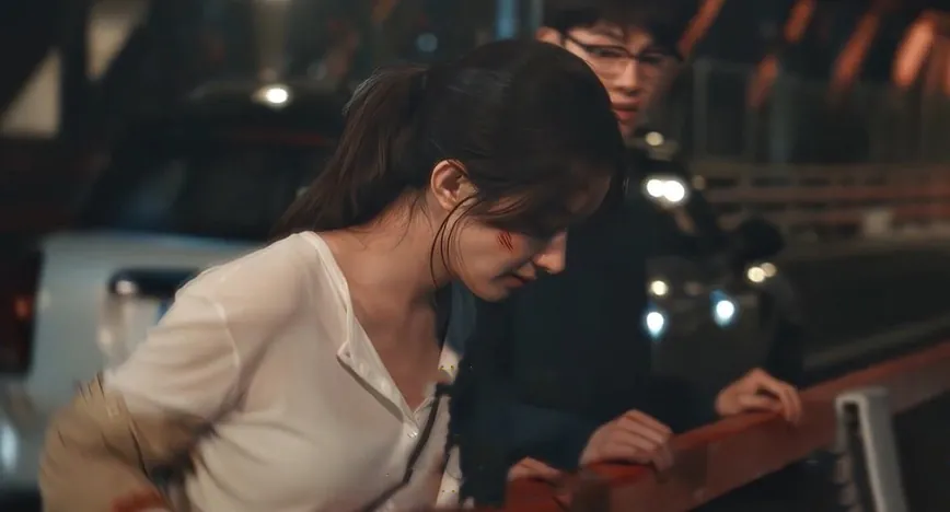 ดูซีรี่ย์ออนไลน์ โลกอีกใบ ใช่หรือฝัน