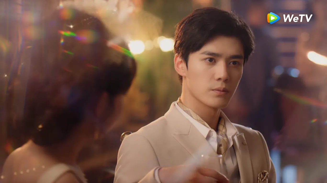 ดูซีรี่ย์ออนไลน์ รอยรักหลังม่าน