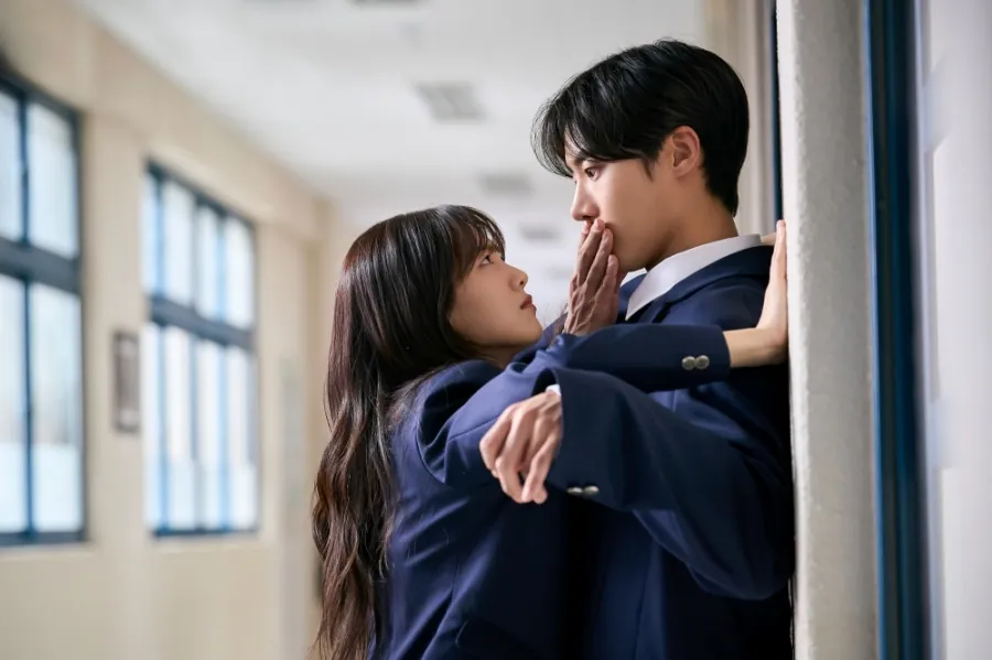 ดูซีรี่ย์ออนไลน์ หนุ่มดวงจู๋กับหมอดูคนจ๋วย